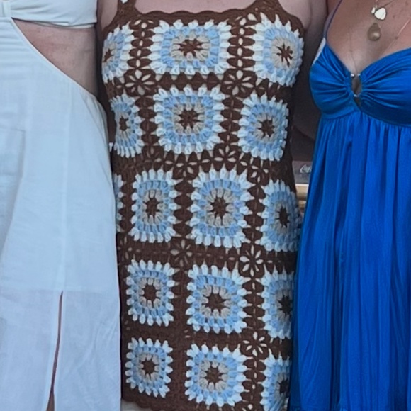 En Saison Crochet Mini Dress Size Small - Picture 3 of 5